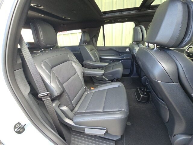 2025 Lincoln Navigator Reserve Watertown SD 2025 Lincoln Navigator Reserve Watertown SD