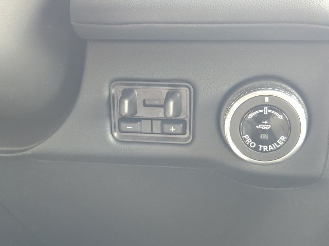 2025 Lincoln Navigator Reserve Watertown SD 2025 Lincoln Navigator Reserve Watertown SD