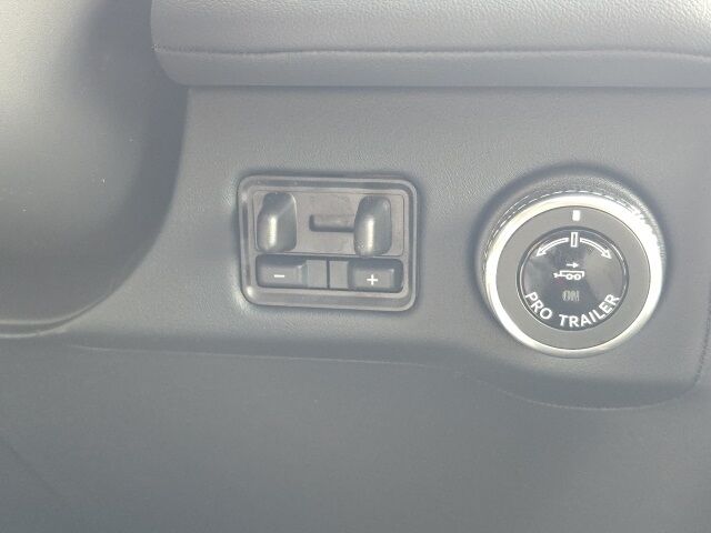 2025 Lincoln Navigator Reserve Watertown SD 2025 Lincoln Navigator Reserve Watertown SD