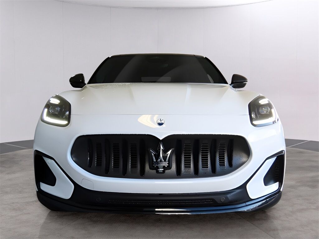 2025 Maserati Grecale Folgore