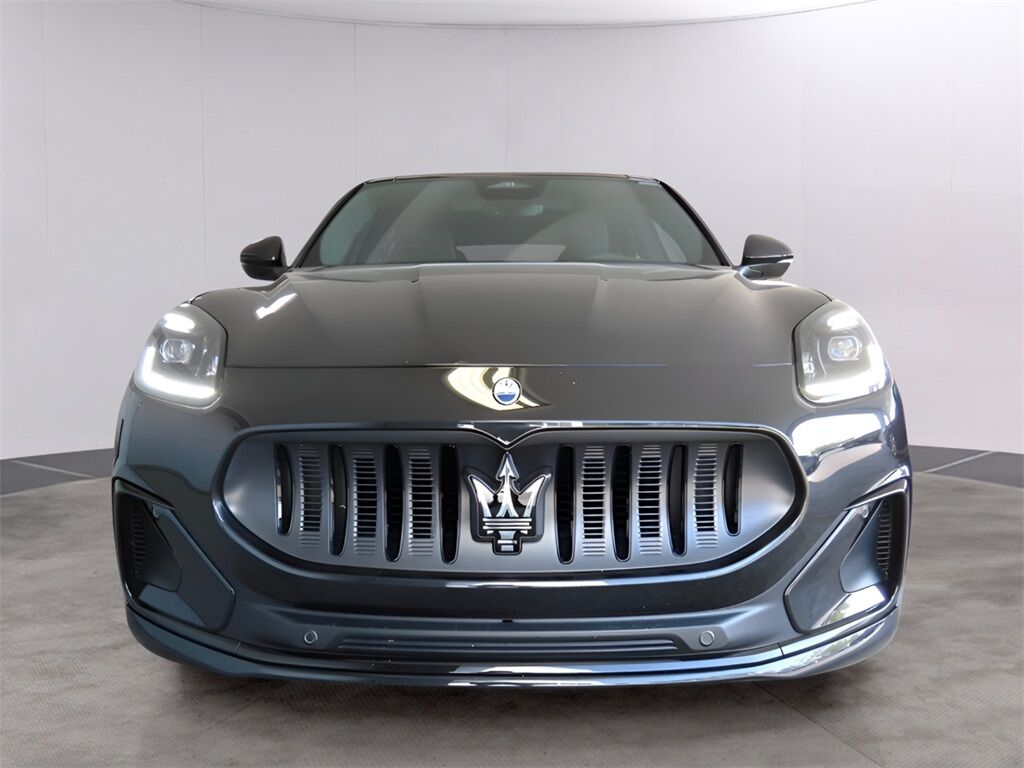 2025 Maserati Grecale Folgore