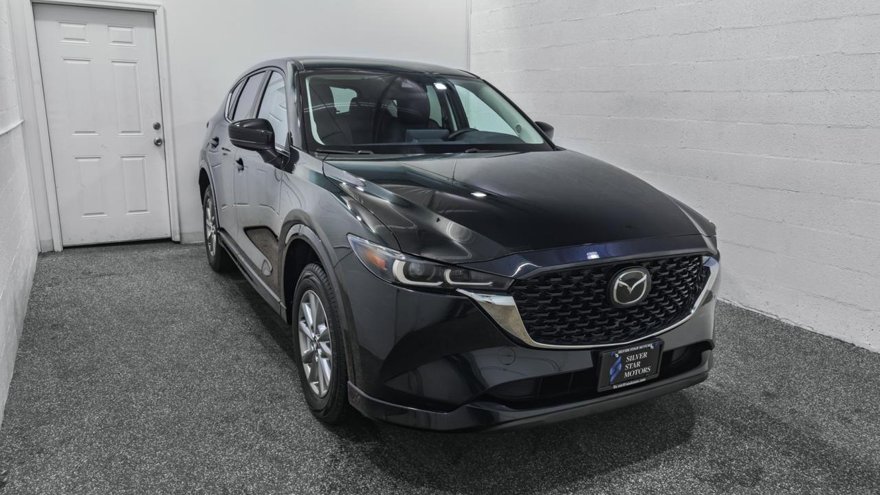 2025 Mazda CX-5 2.5 S Select Package AWD 2025 Mazda CX-5 2.5 S Select Package AWD