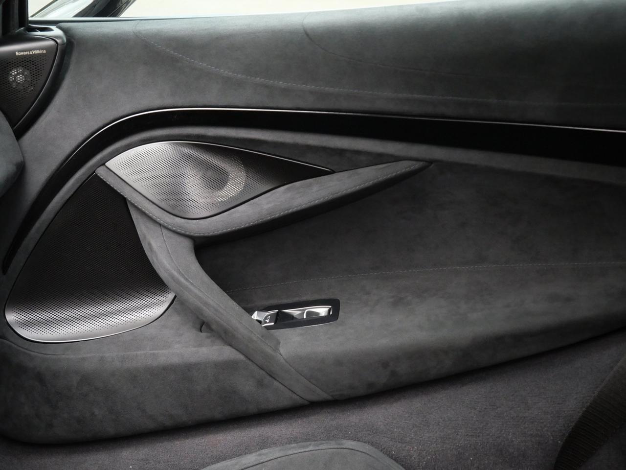 2025 McLaren 750S Icon Series Lawrence KS