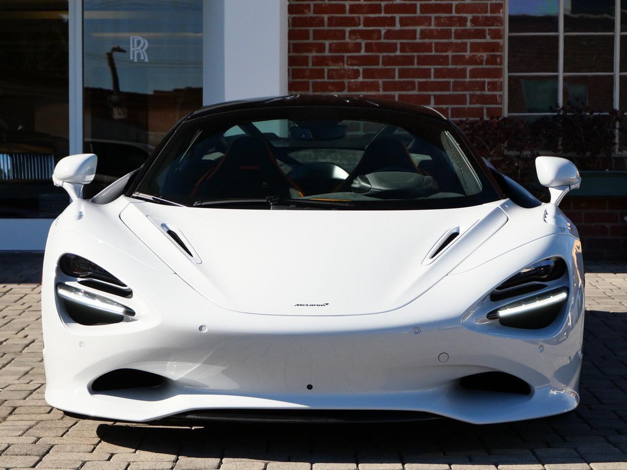 2025 McLaren 750S Performance Performance