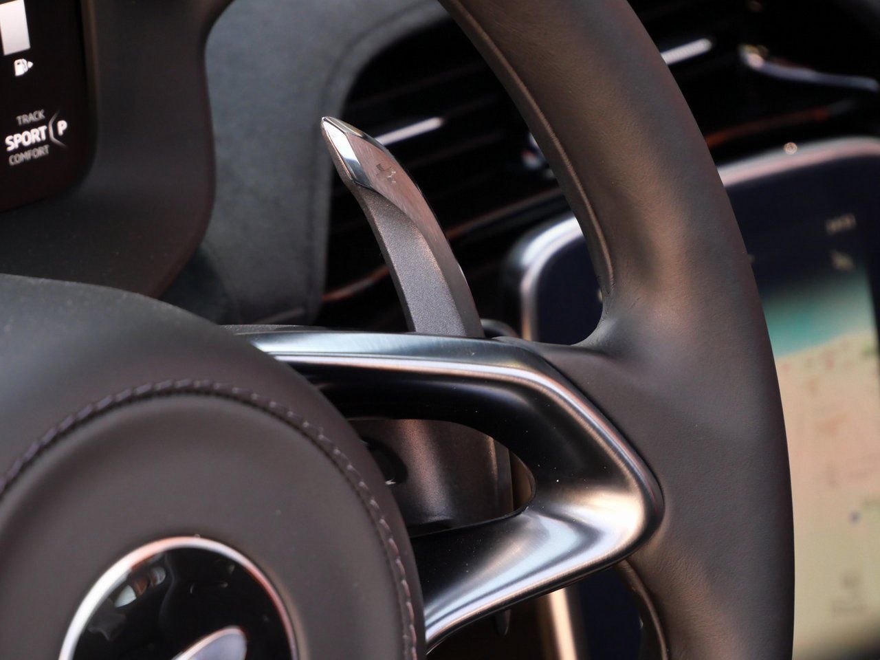 2025 McLaren Artura Lawrence KS