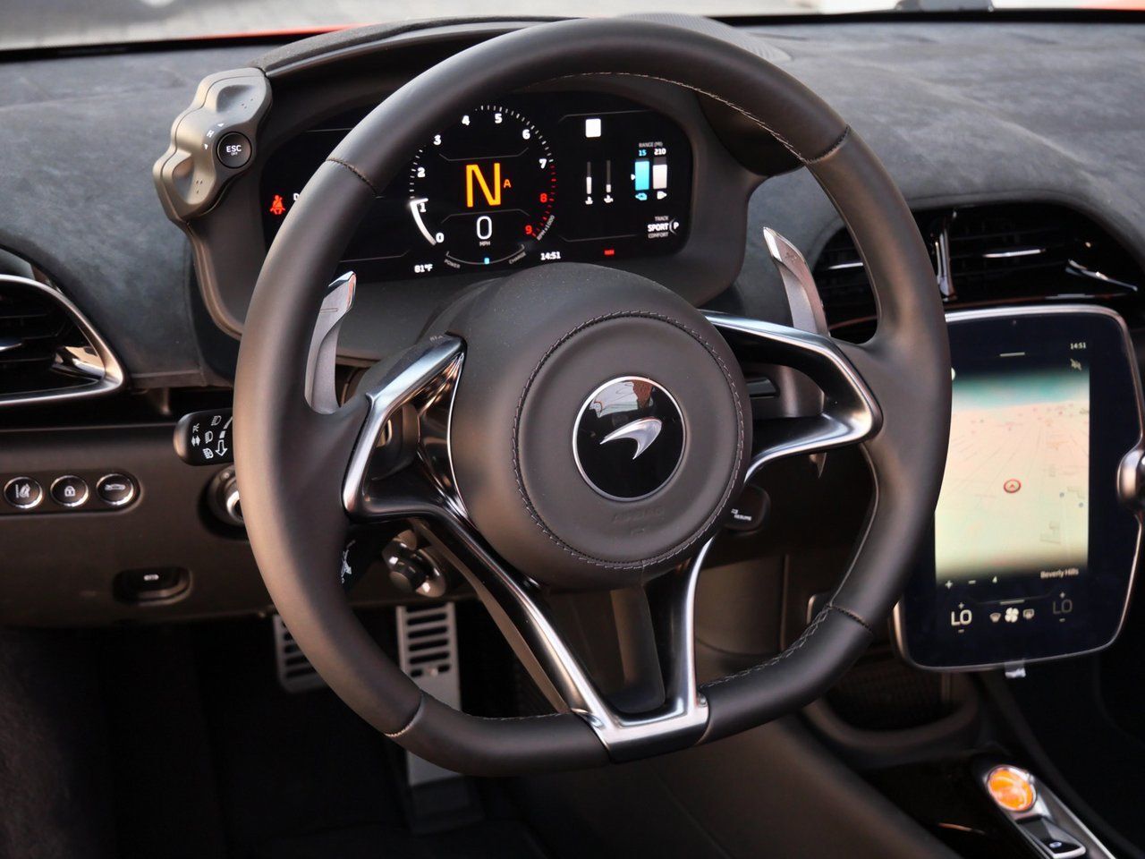 2025 McLaren Artura Lawrence KS