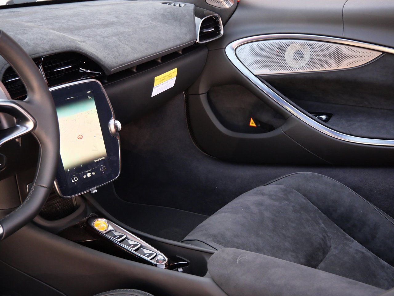 2025 McLaren Artura Lawrence KS