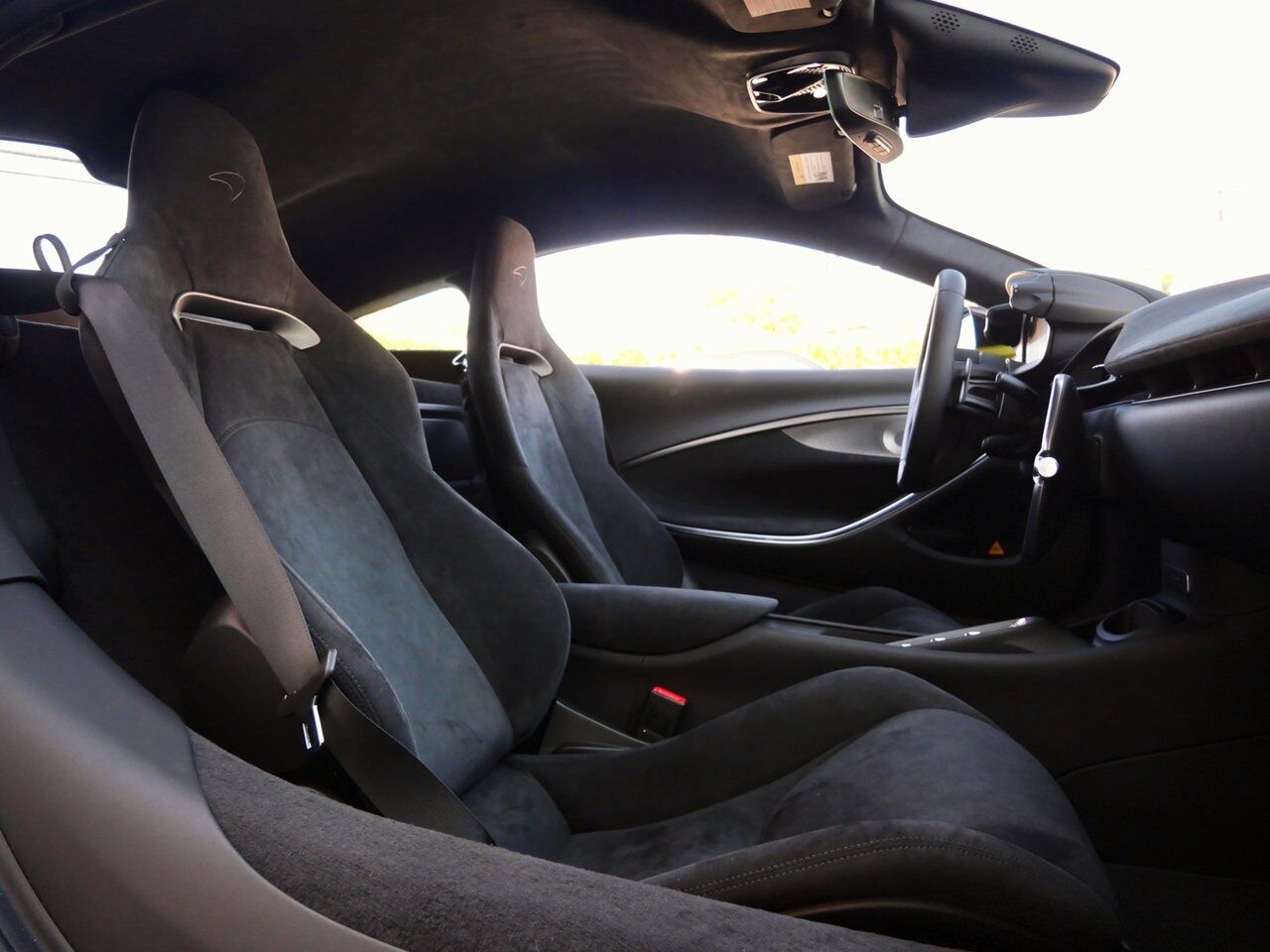 2025 McLaren Artura Lawrence KS