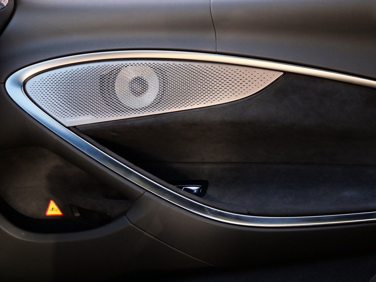2025 McLaren Artura Lawrence KS