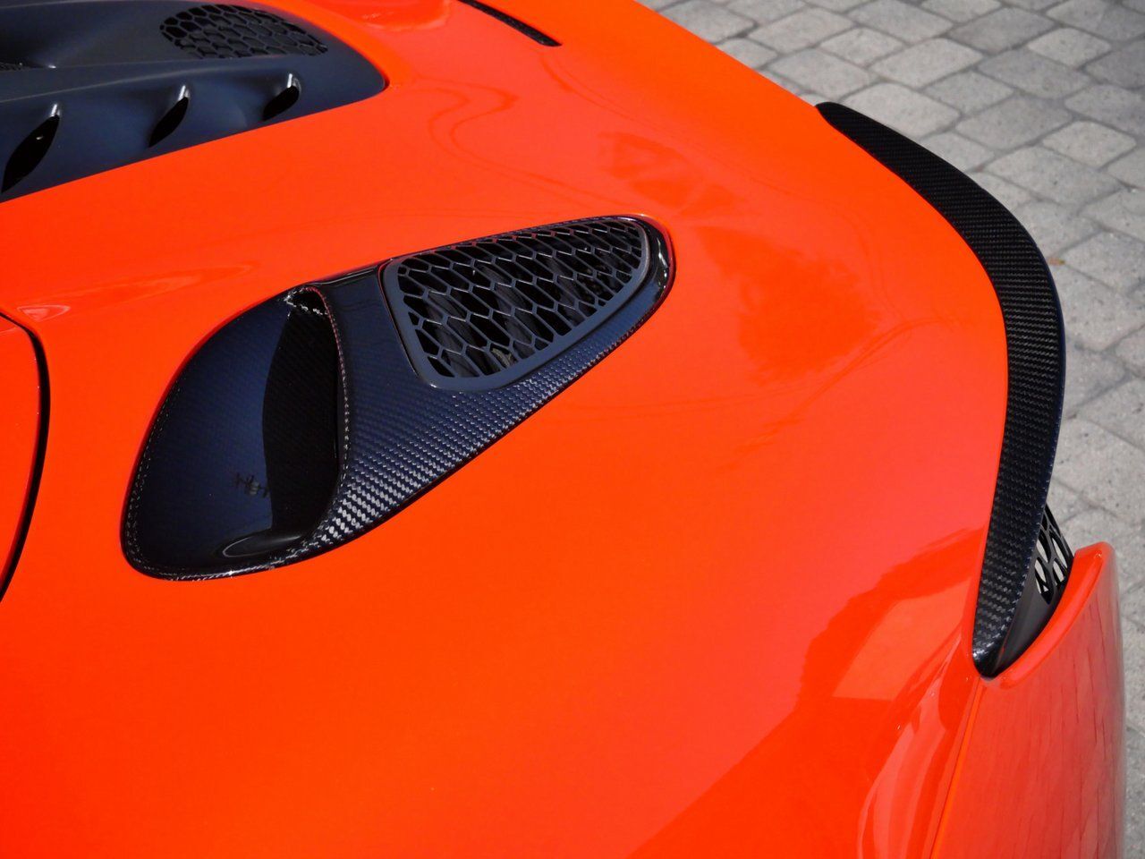 2025 McLaren Artura Lawrence KS