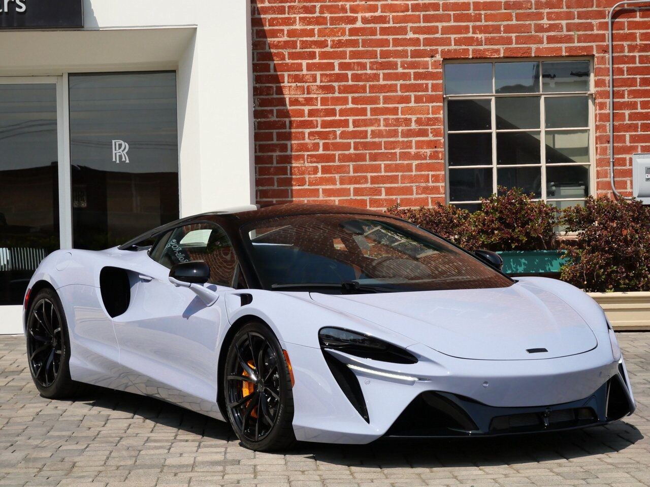2025 McLaren Artura Performance Lawrence KS