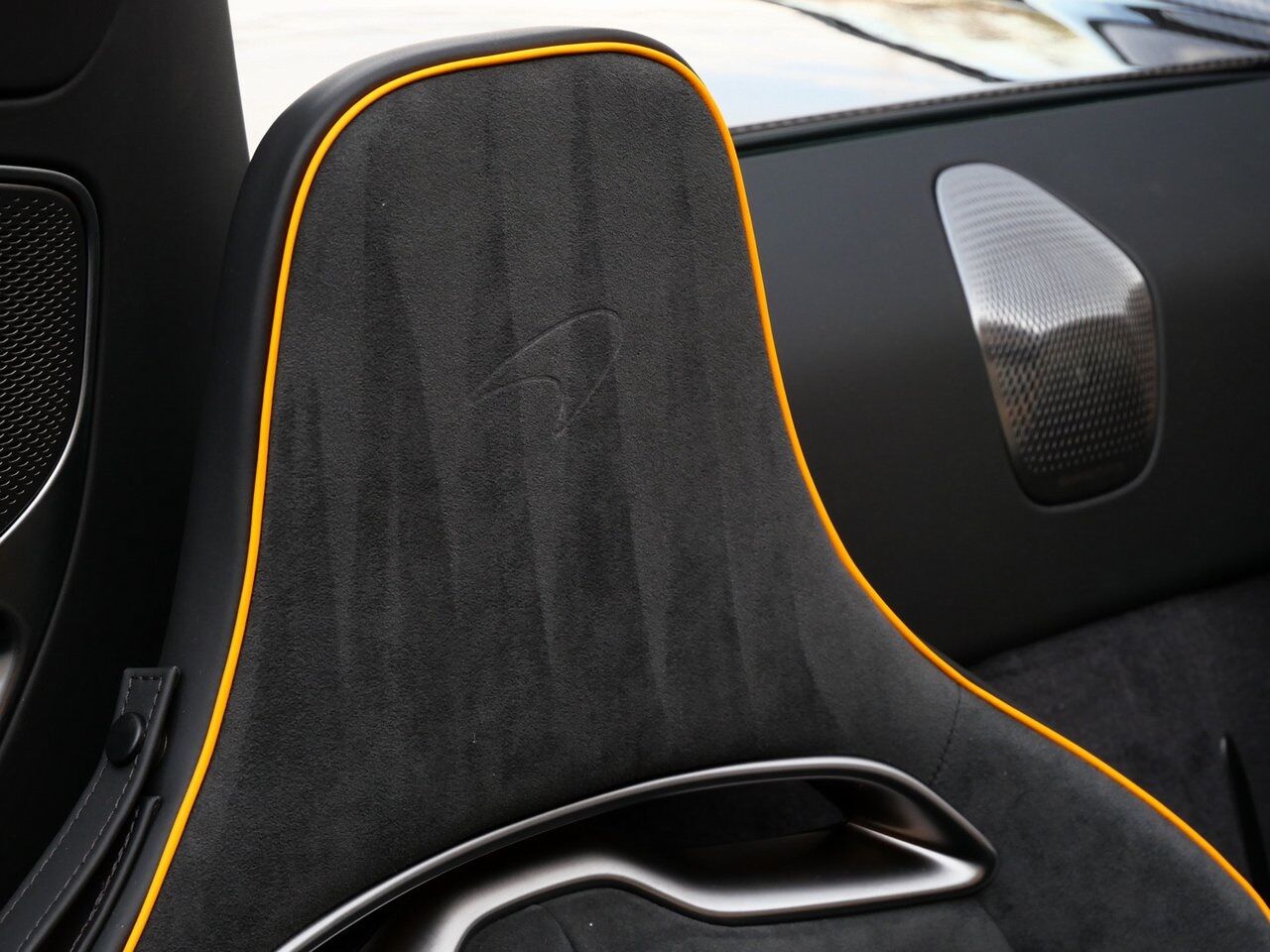 2025 McLaren Artura Performance Lawrence KS