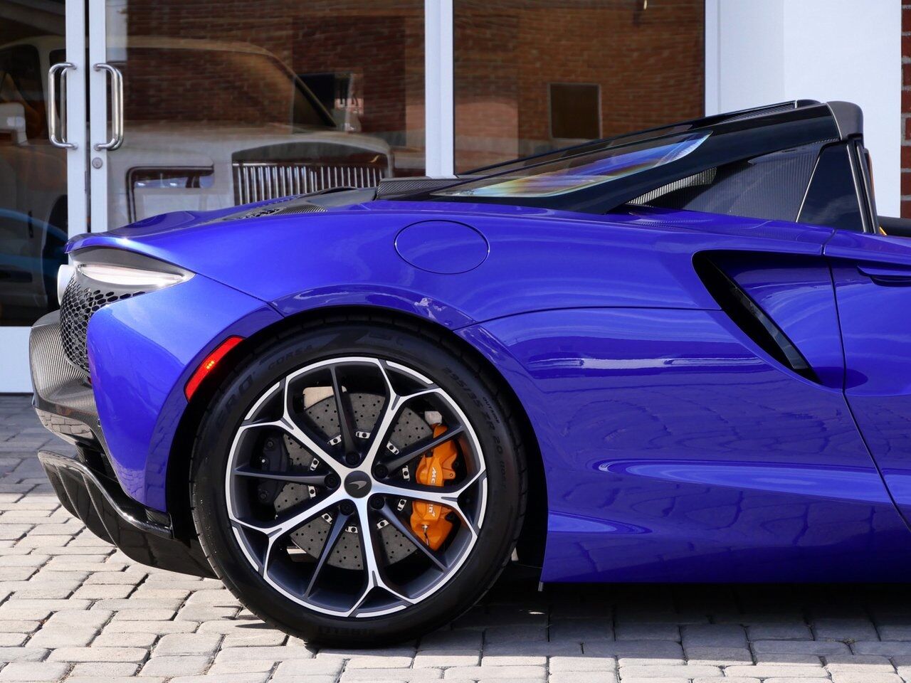 2025 McLaren Artura Performance Lawrence KS