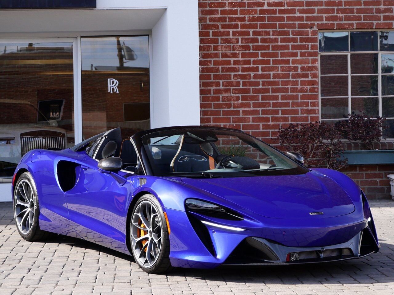 2025 McLaren Artura Performance Lawrence KS