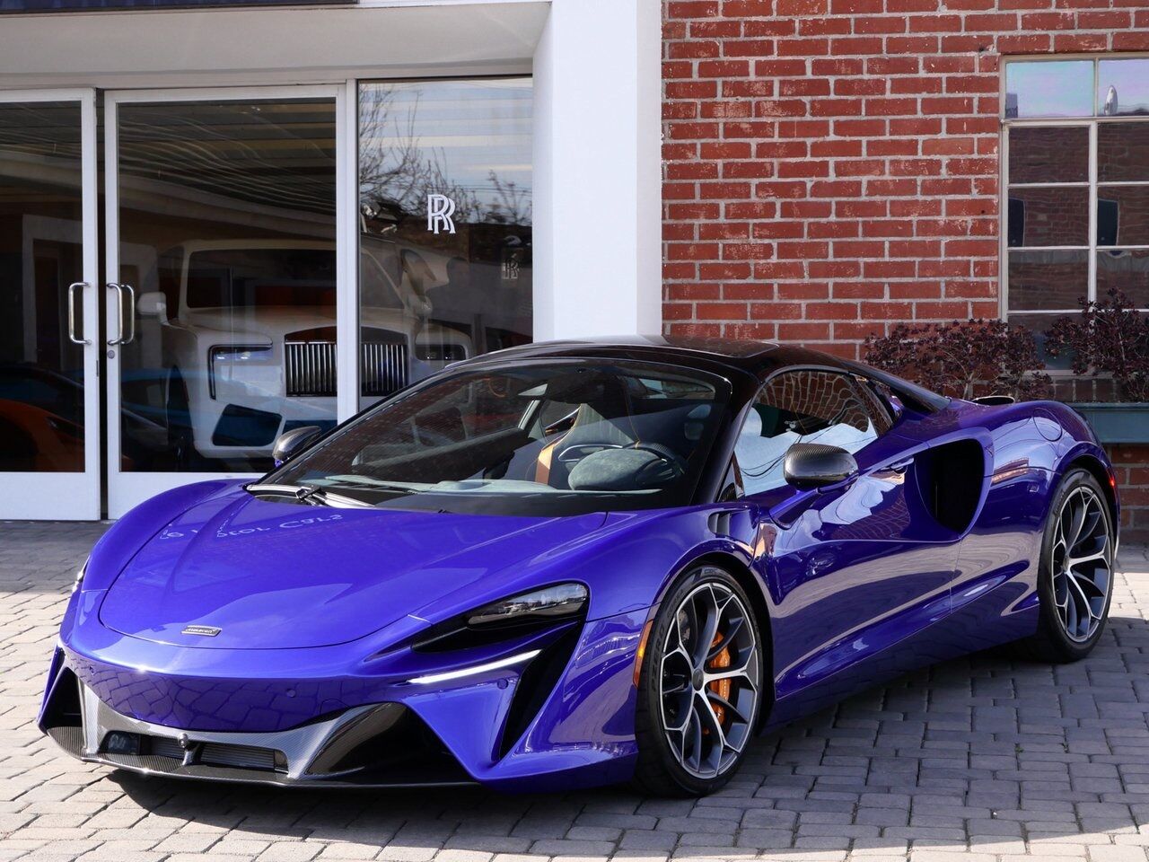 2025 McLaren Artura Performance Lawrence KS