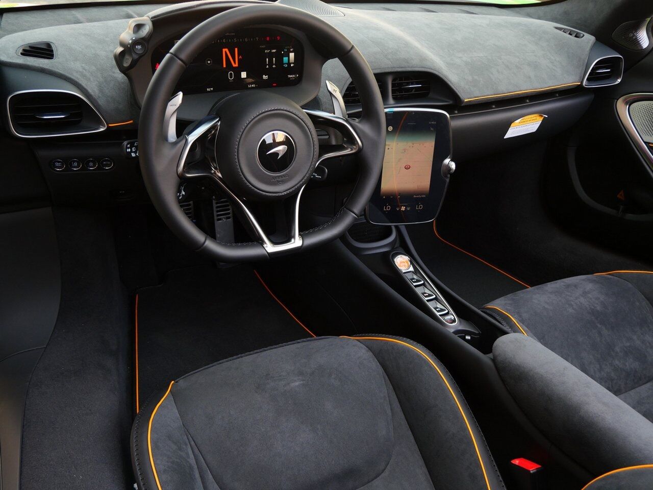 2025 McLaren Artura Performance Lawrence KS