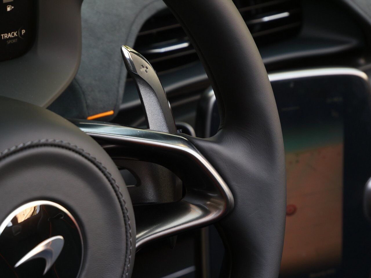 2025 McLaren Artura Performance Performance Lawrence KS