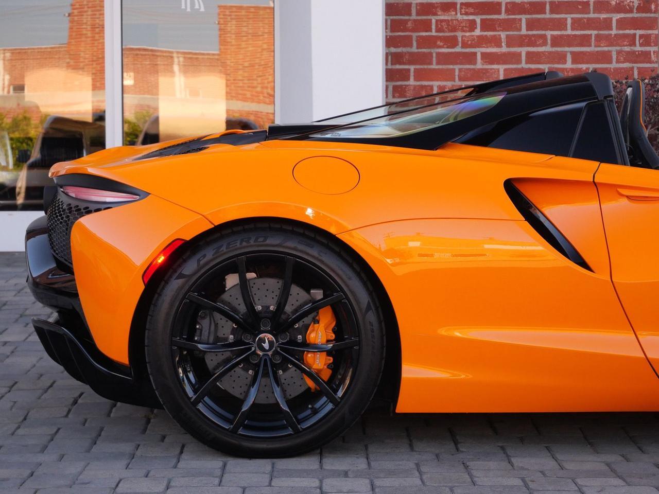 2025 McLaren Artura Spider TechLux TechLux Lawrence KS