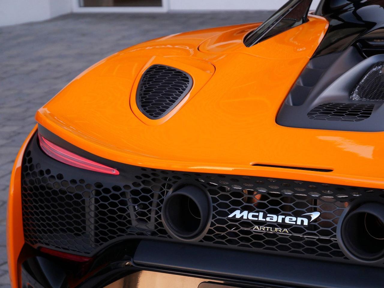 2025 McLaren Artura Spider TechLux TechLux Lawrence KS