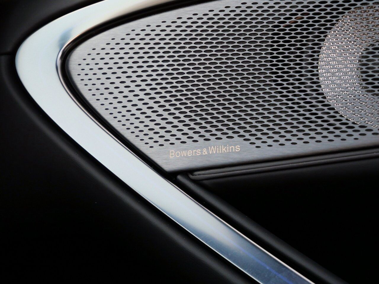 2025 McLaren Artura TechLux Lawrence KS