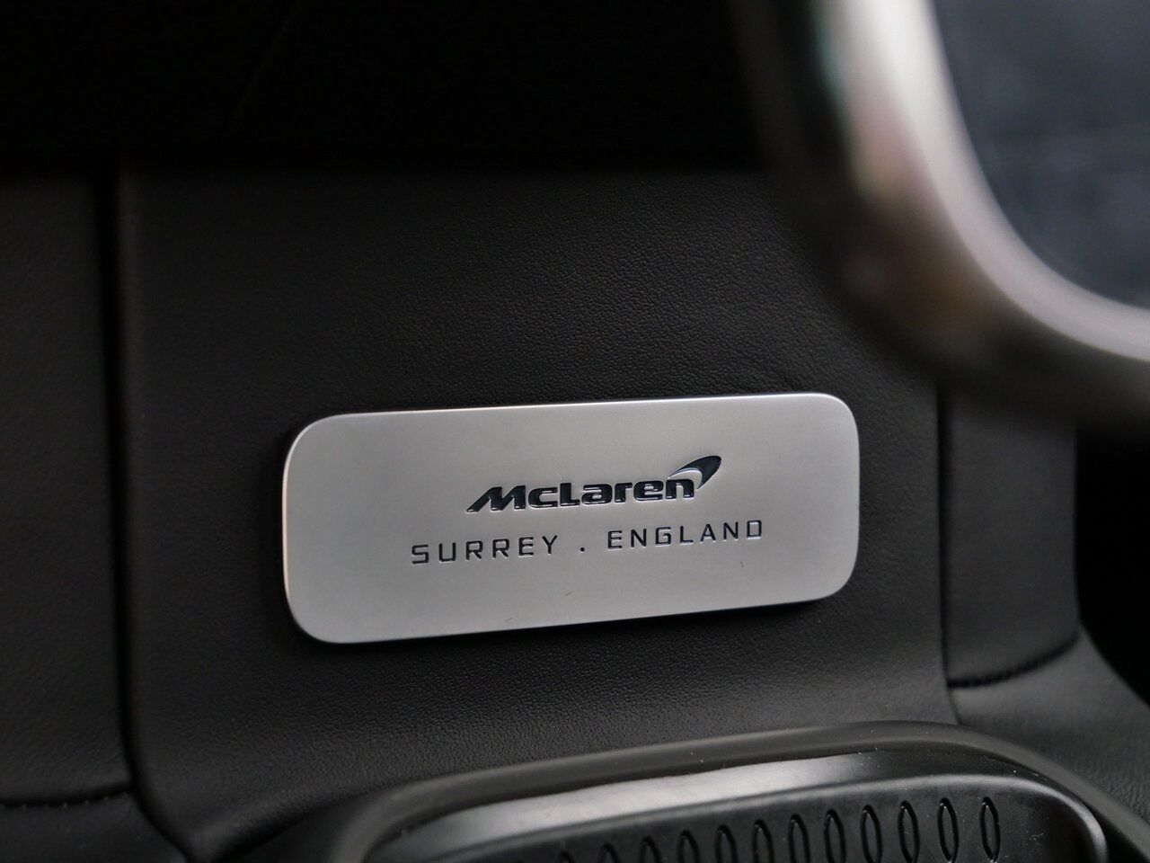 2025 McLaren Artura TechLux Lawrence KS