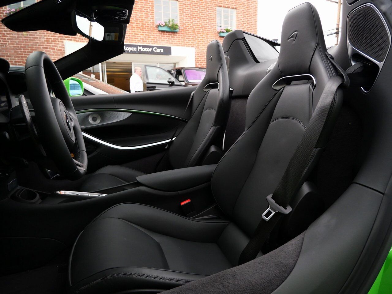 2025 McLaren Artura TechLux Lawrence KS