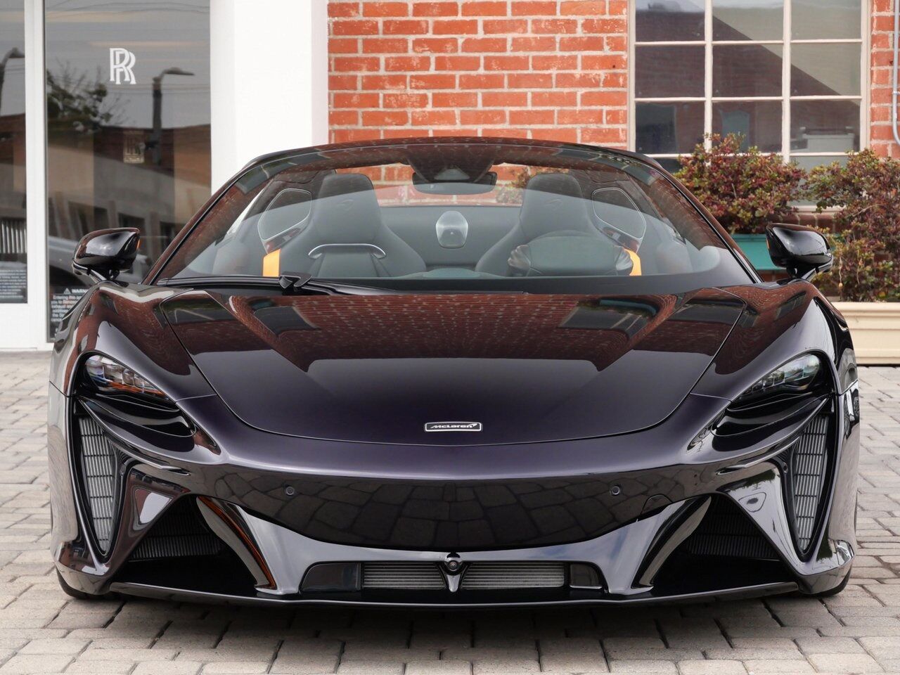 2025 McLaren Artura TechLux