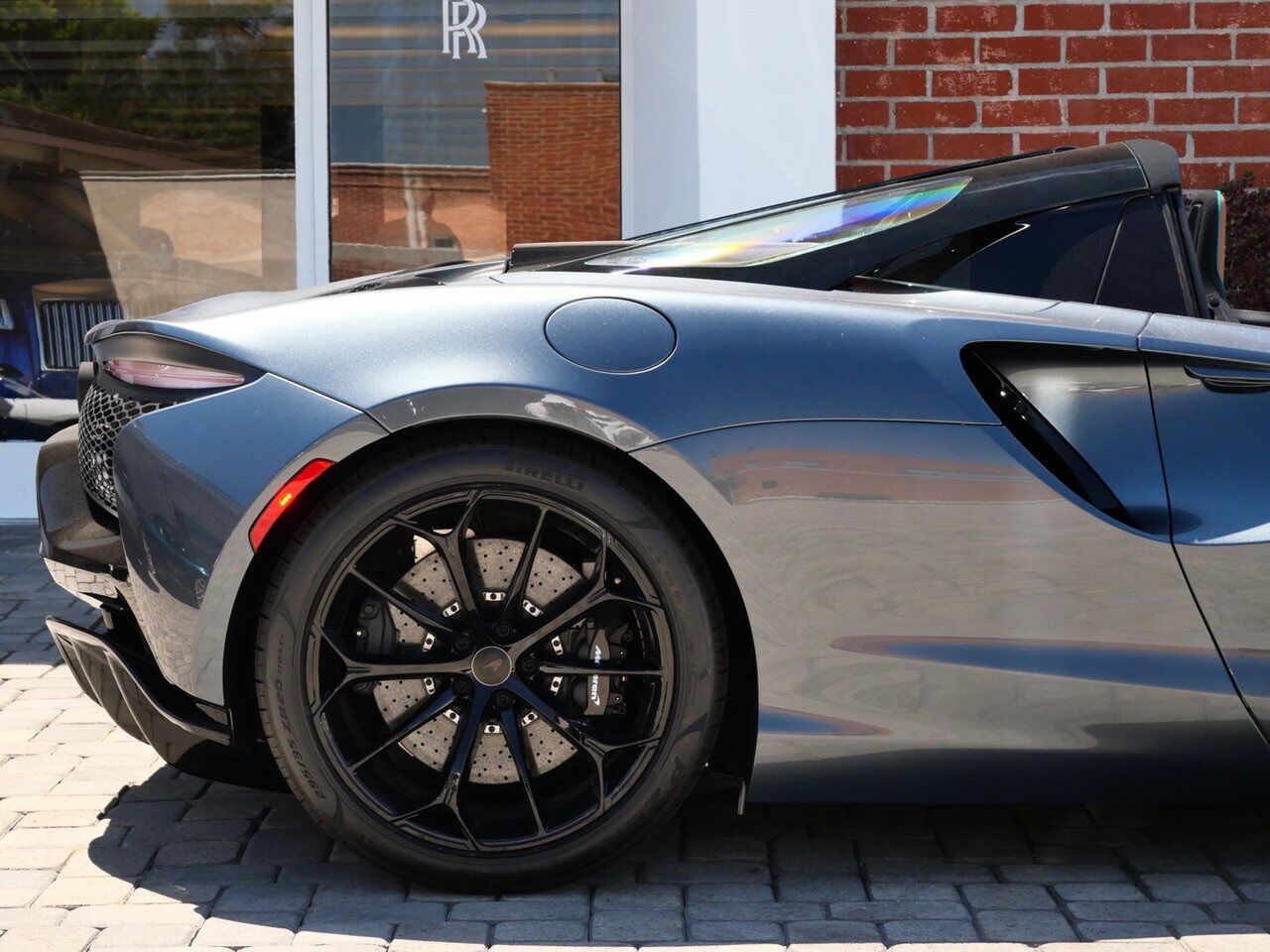 2025 McLaren Artura TechLux Lawrence KS