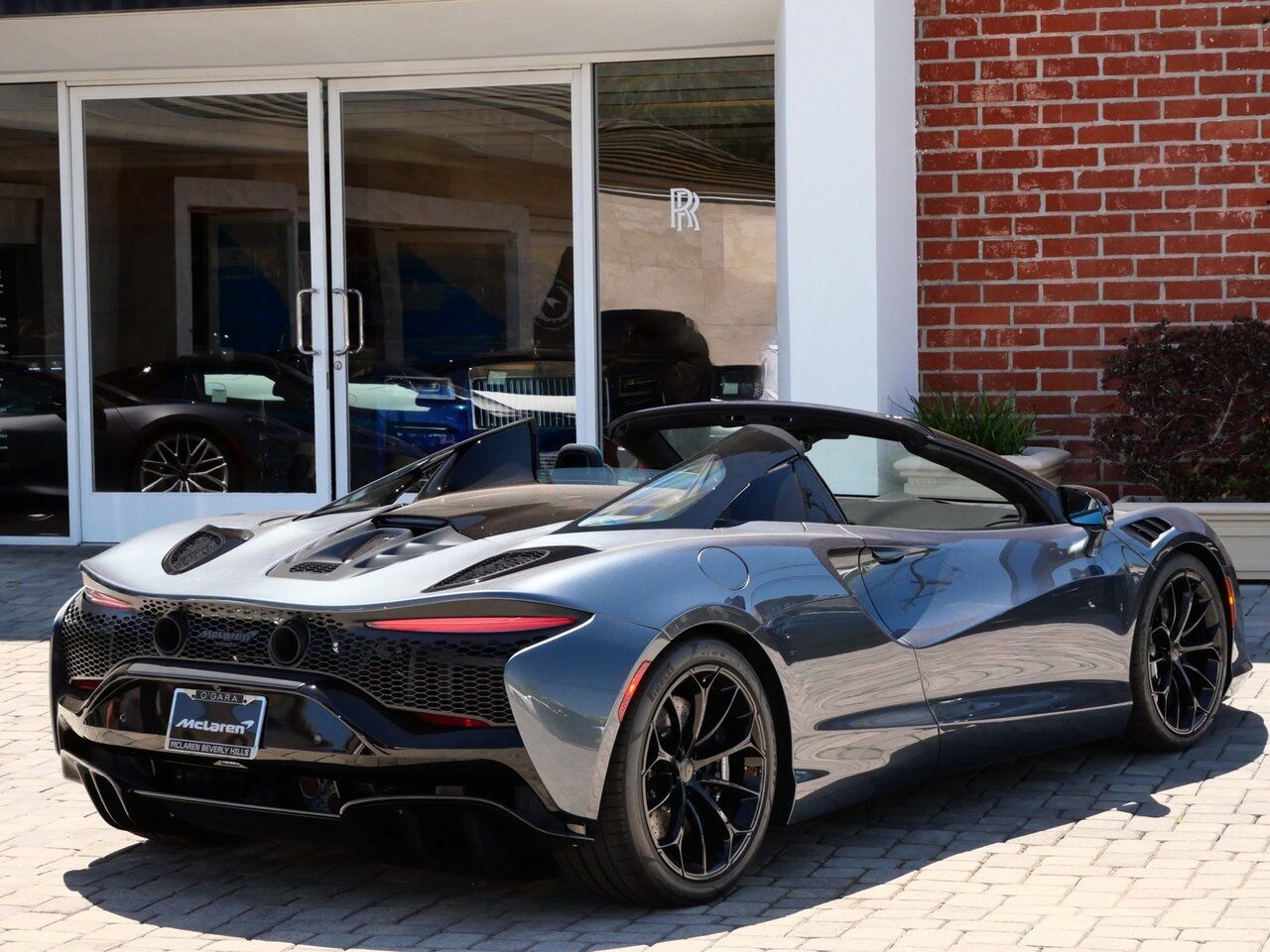 2025 McLaren Artura TechLux Lawrence KS