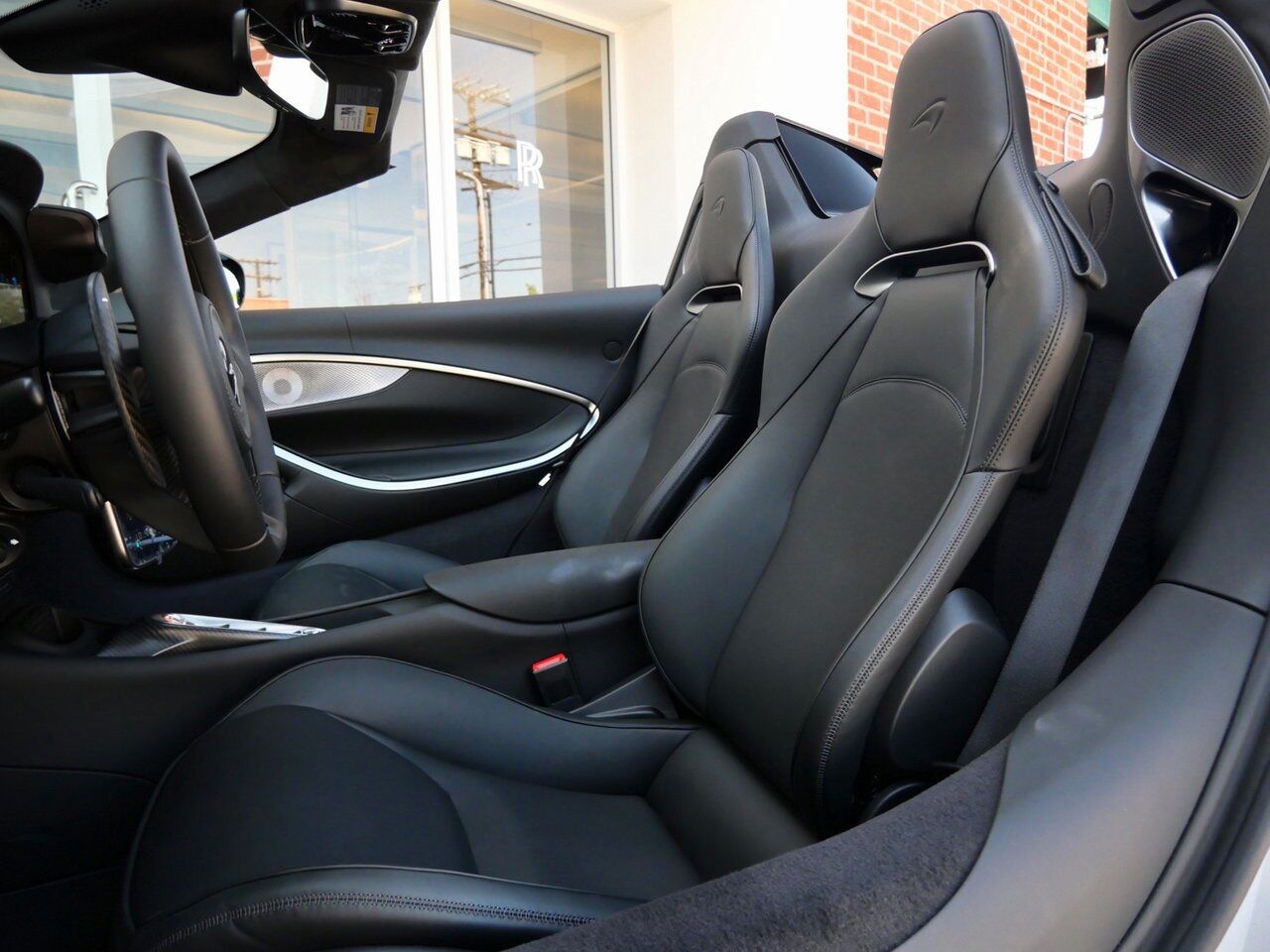 2025 McLaren Artura TechLux Lawrence KS