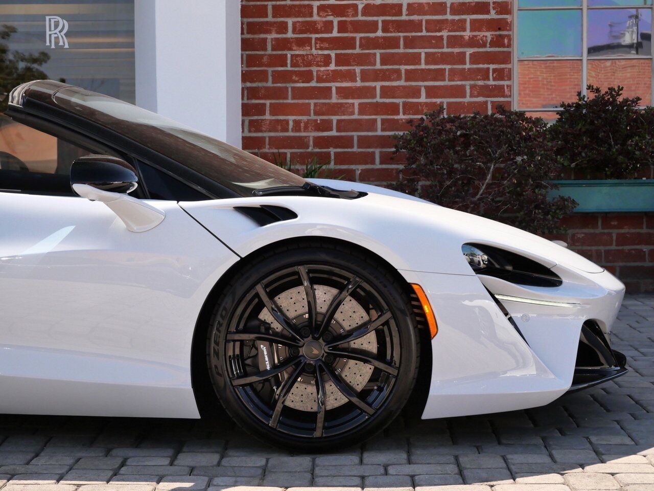 2025 McLaren Artura TechLux Lawrence KS