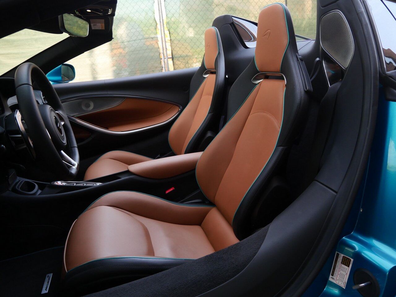 2025 McLaren Artura TechLux Lawrence KS