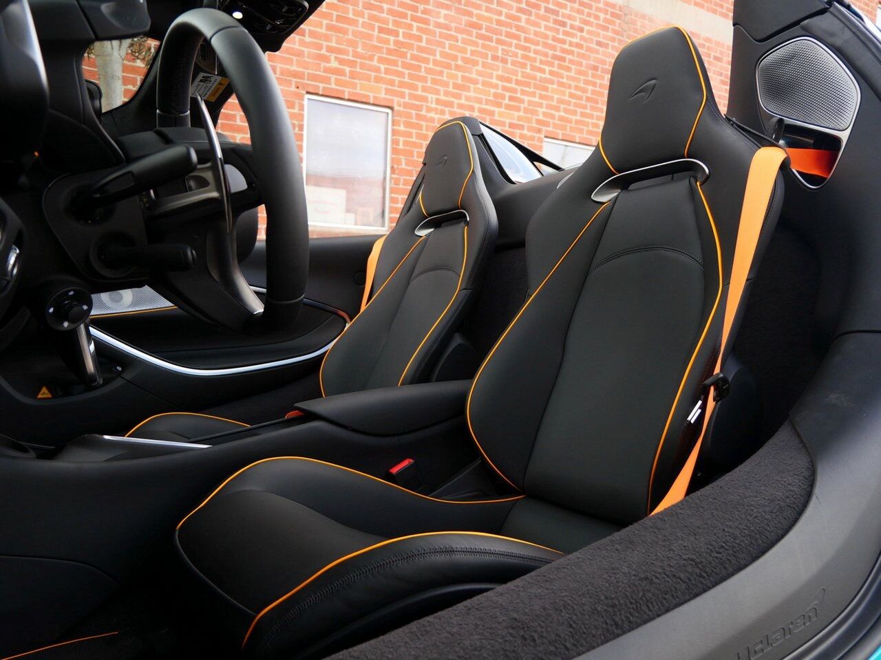 2025 McLaren Artura TechLux Lawrence KS
