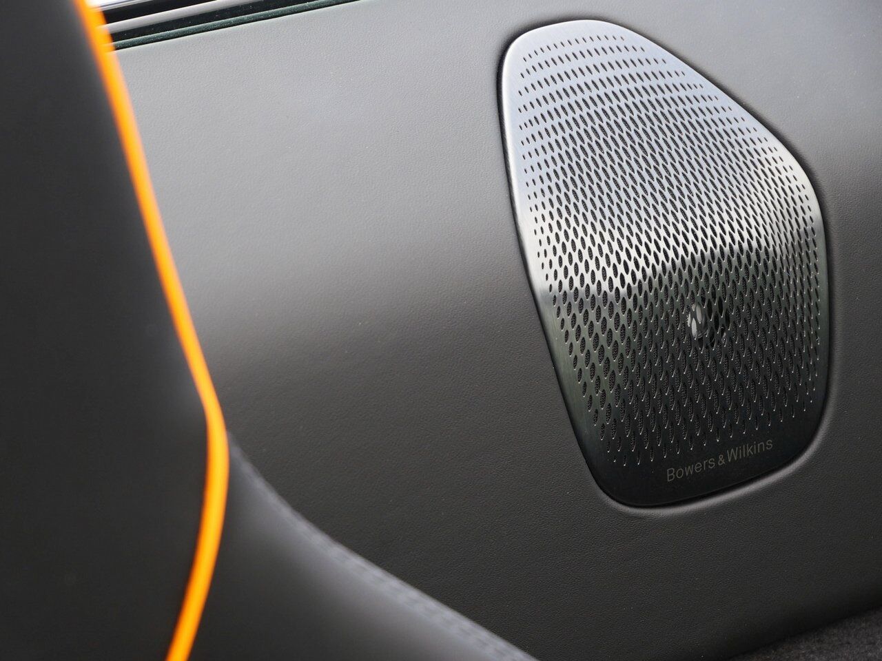 2025 McLaren Artura TechLux Lawrence KS