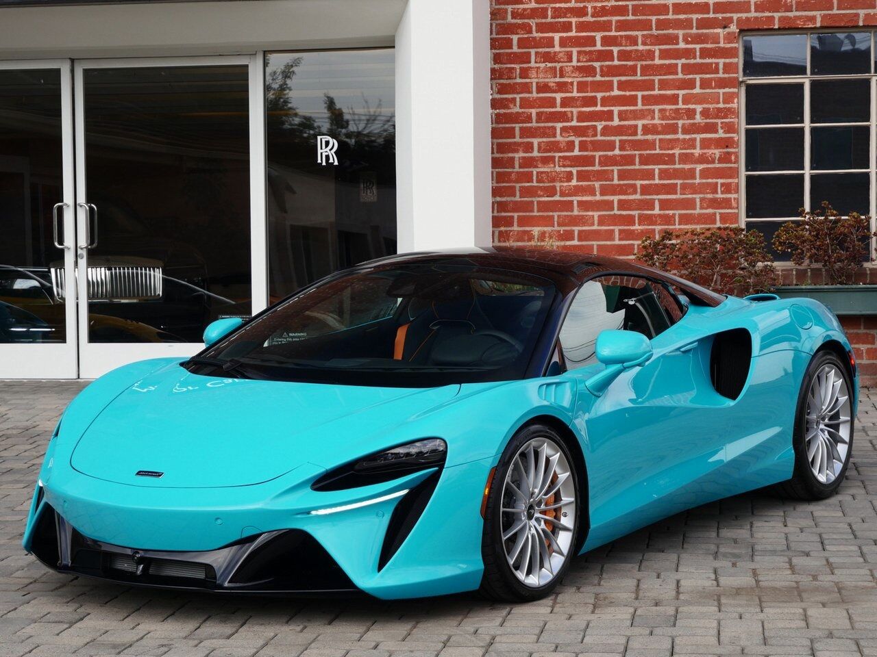 2025 McLaren Artura TechLux Lawrence KS