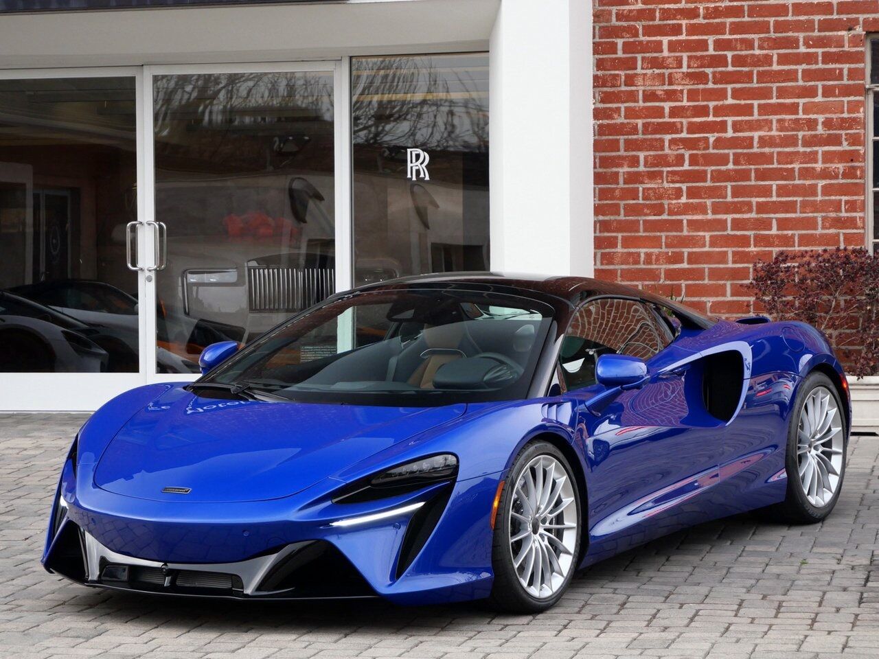 2025 McLaren Artura TechLux Lawrence KS