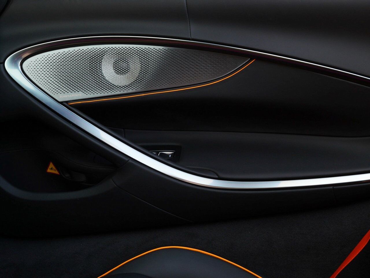 2025 McLaren Artura TechLux Lawrence KS