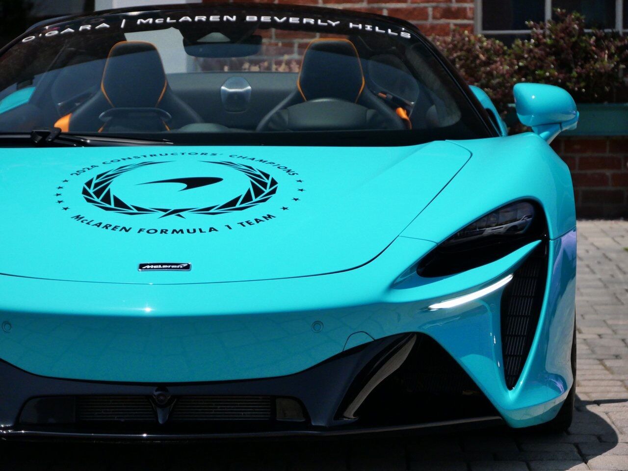 2025 McLaren Artura TechLux Lawrence KS