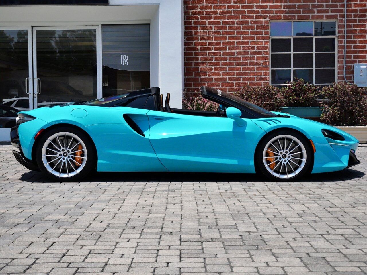 2025 McLaren Artura TechLux Lawrence KS