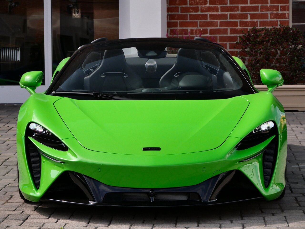 2025 McLaren Artura TechLux Lawrence KS