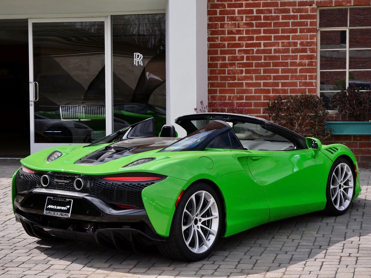 2025 McLaren Artura TechLux Lawrence KS