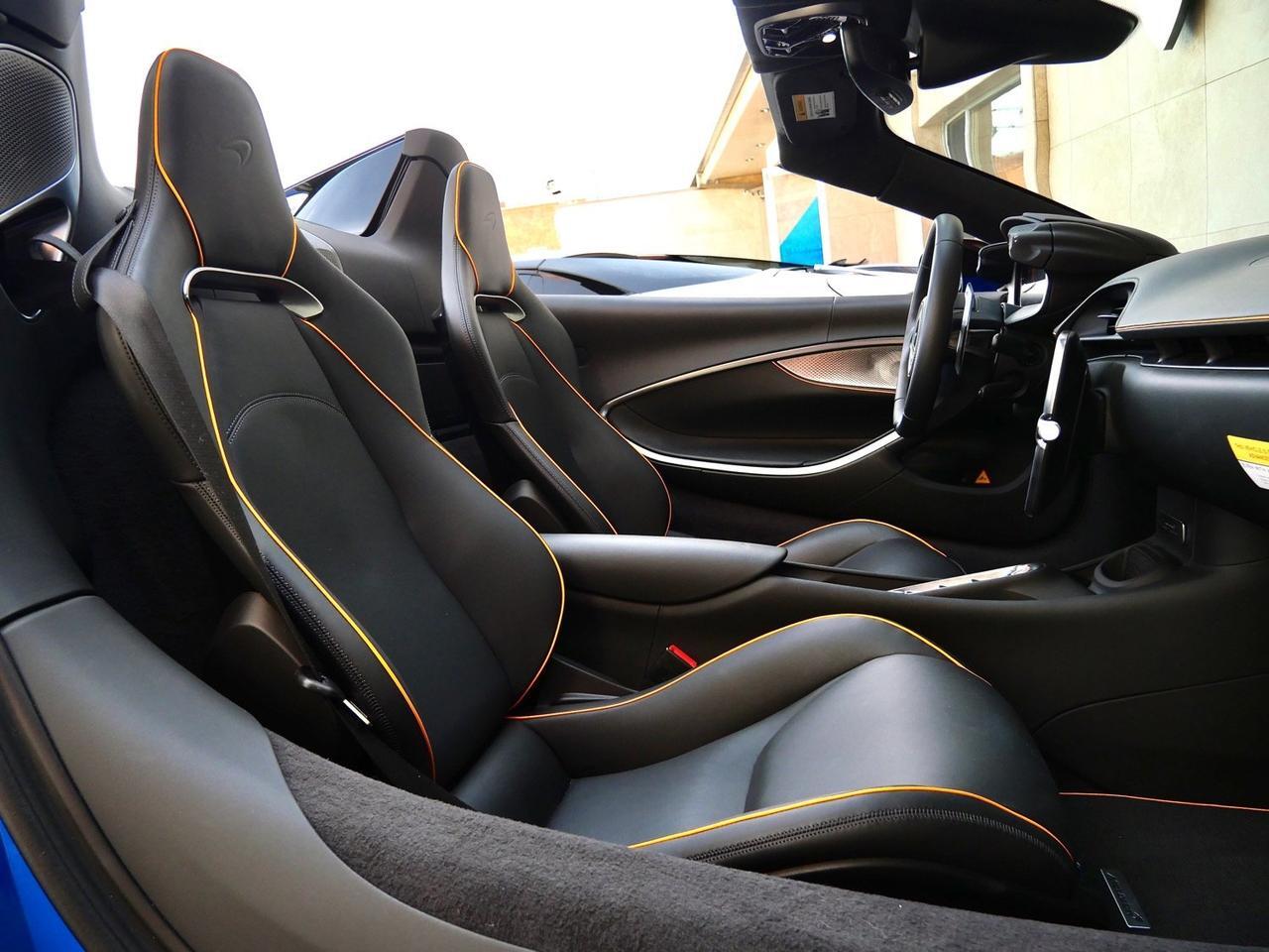 2025 McLaren Artura TechLux TechLux Lawrence KS