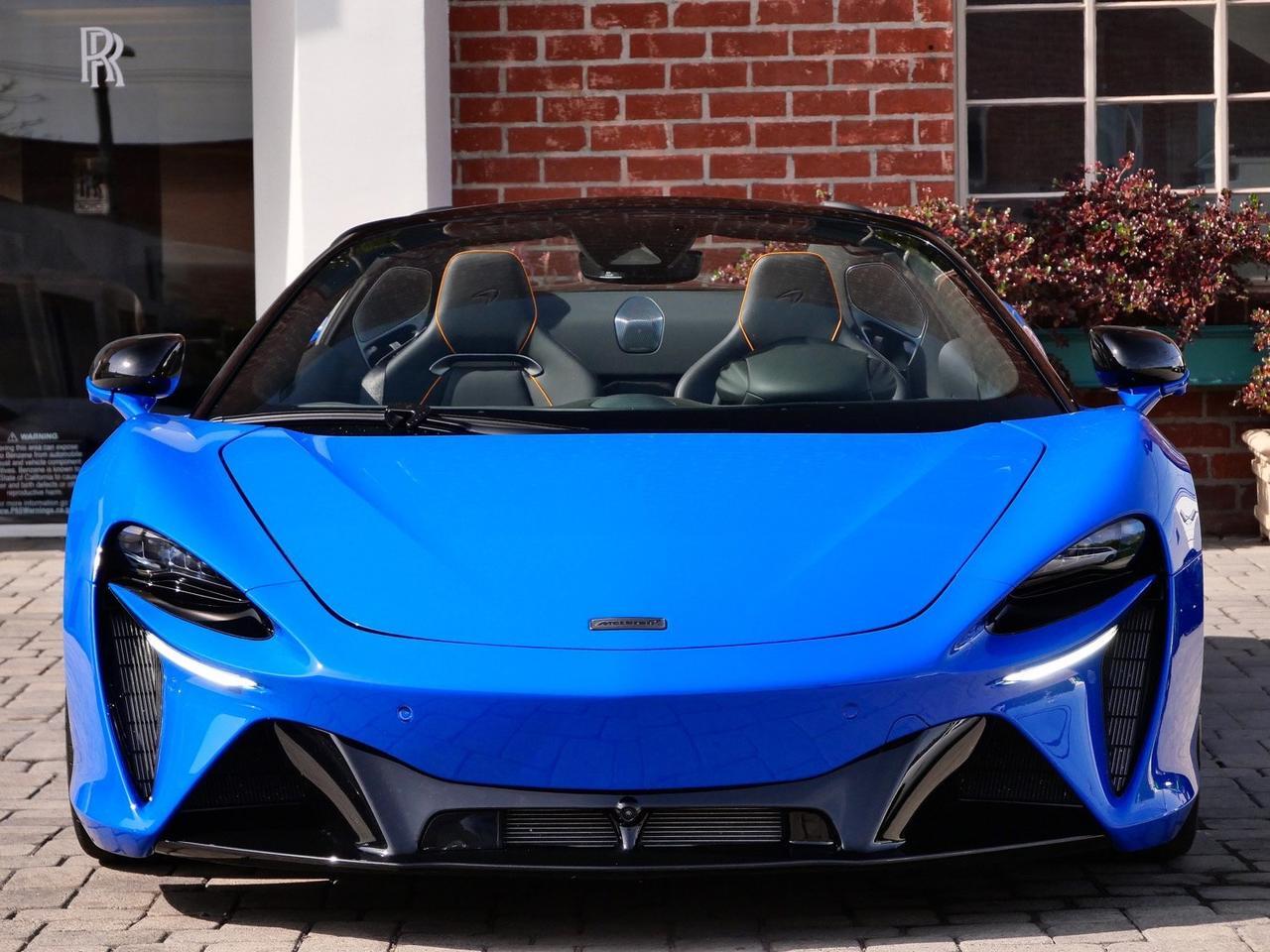 2025 McLaren Artura TechLux TechLux