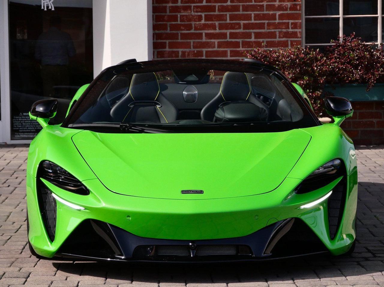 2025 McLaren Artura TechLux TechLux