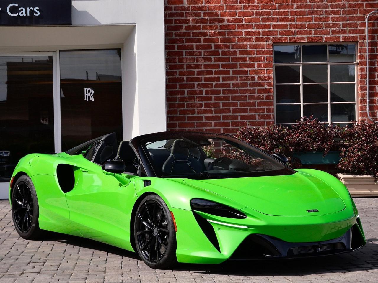 2025 McLaren Artura TechLux TechLux