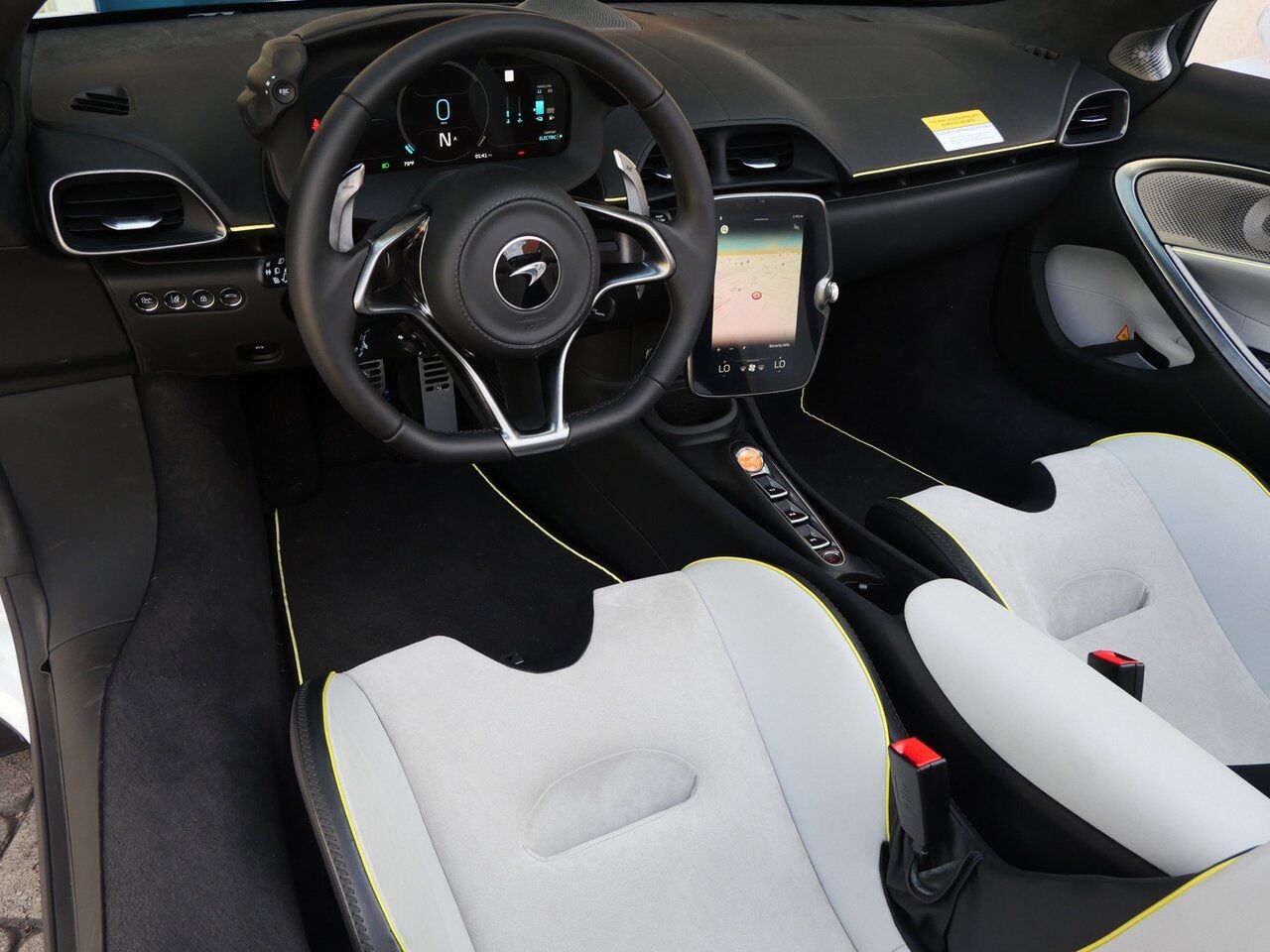 2025 McLaren Artura Vision Lawrence KS