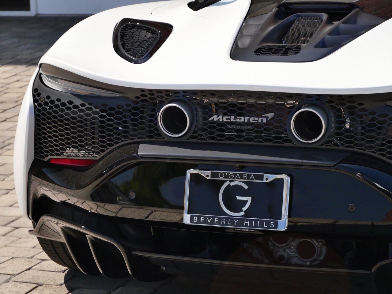 2025 McLaren Artura Vision Lawrence KS