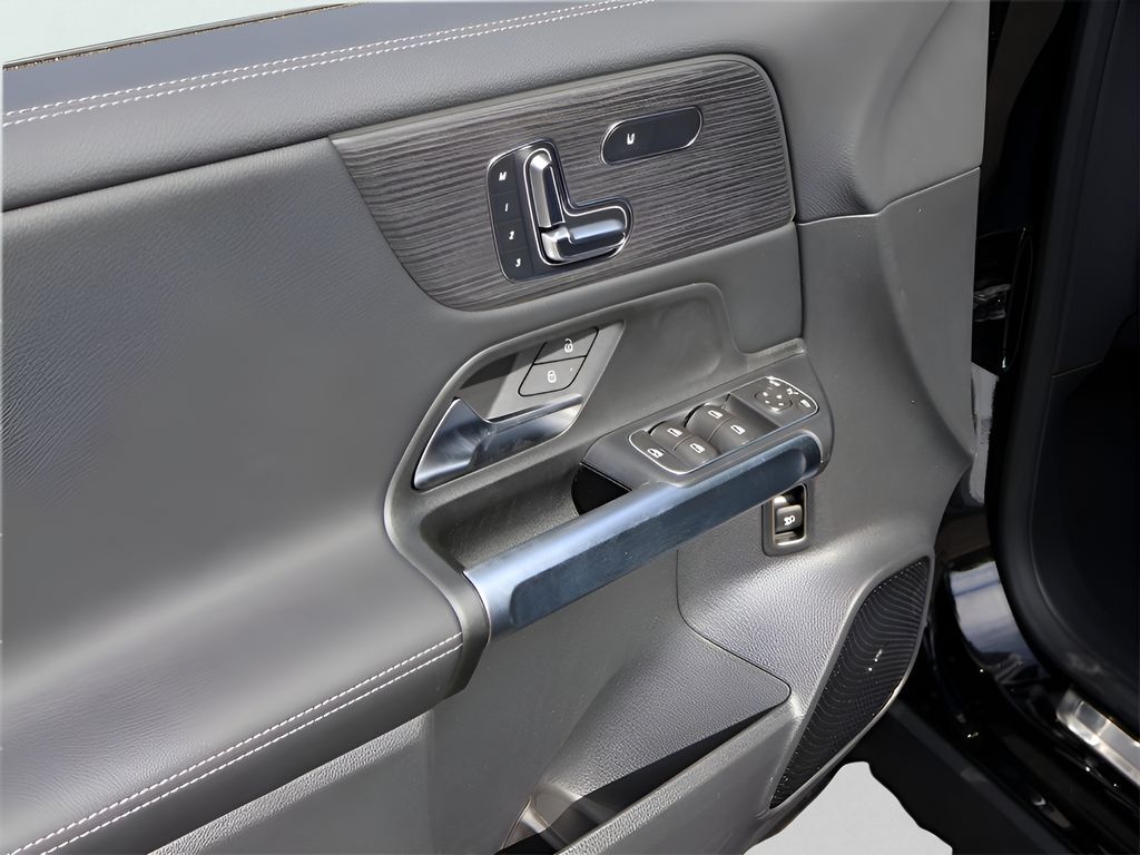 2025 Mercedes-Benz EQB 350 San Clemente CA