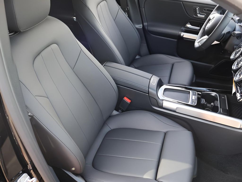 2025 Mercedes-Benz EQB 350 San Clemente CA