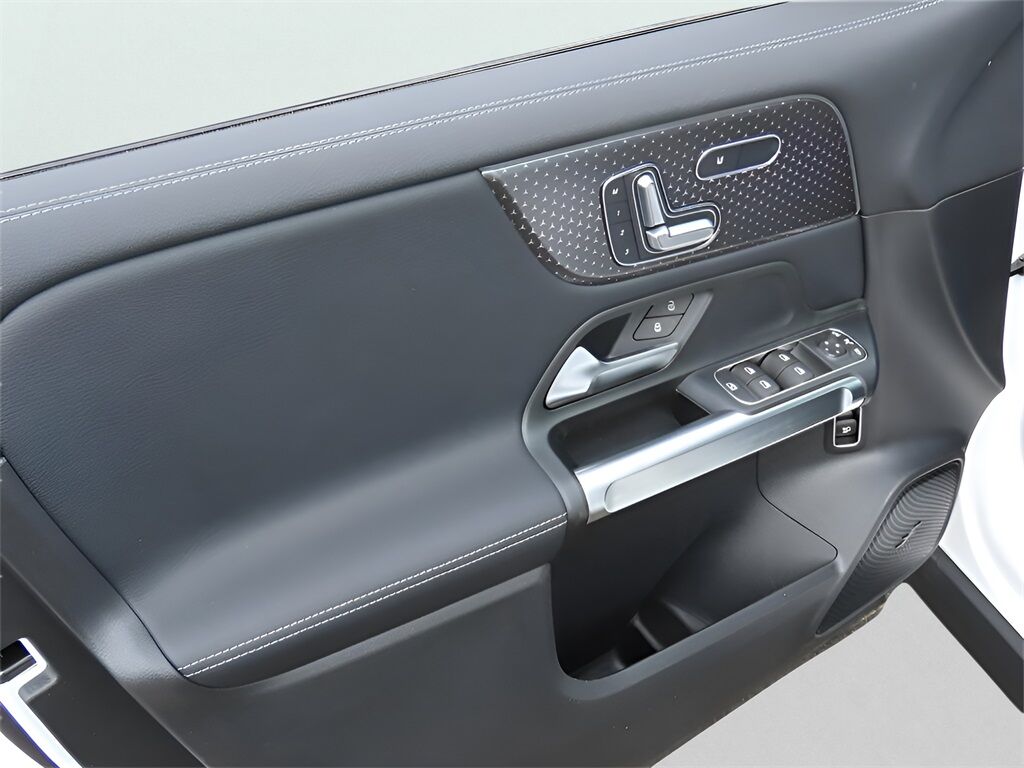 2025 Mercedes-Benz EQB 350 San Clemente CA